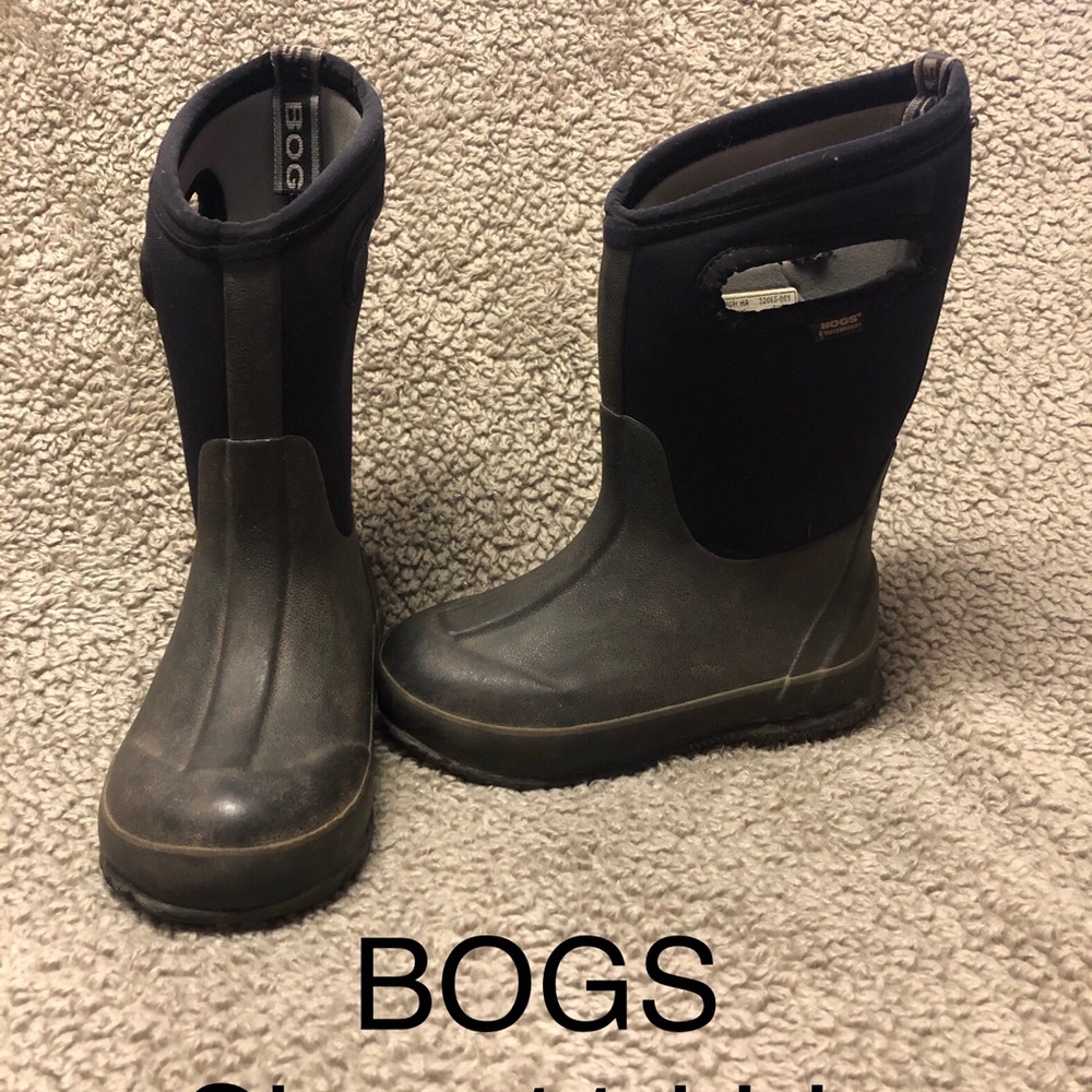 BOGS size 11 (little kids)
